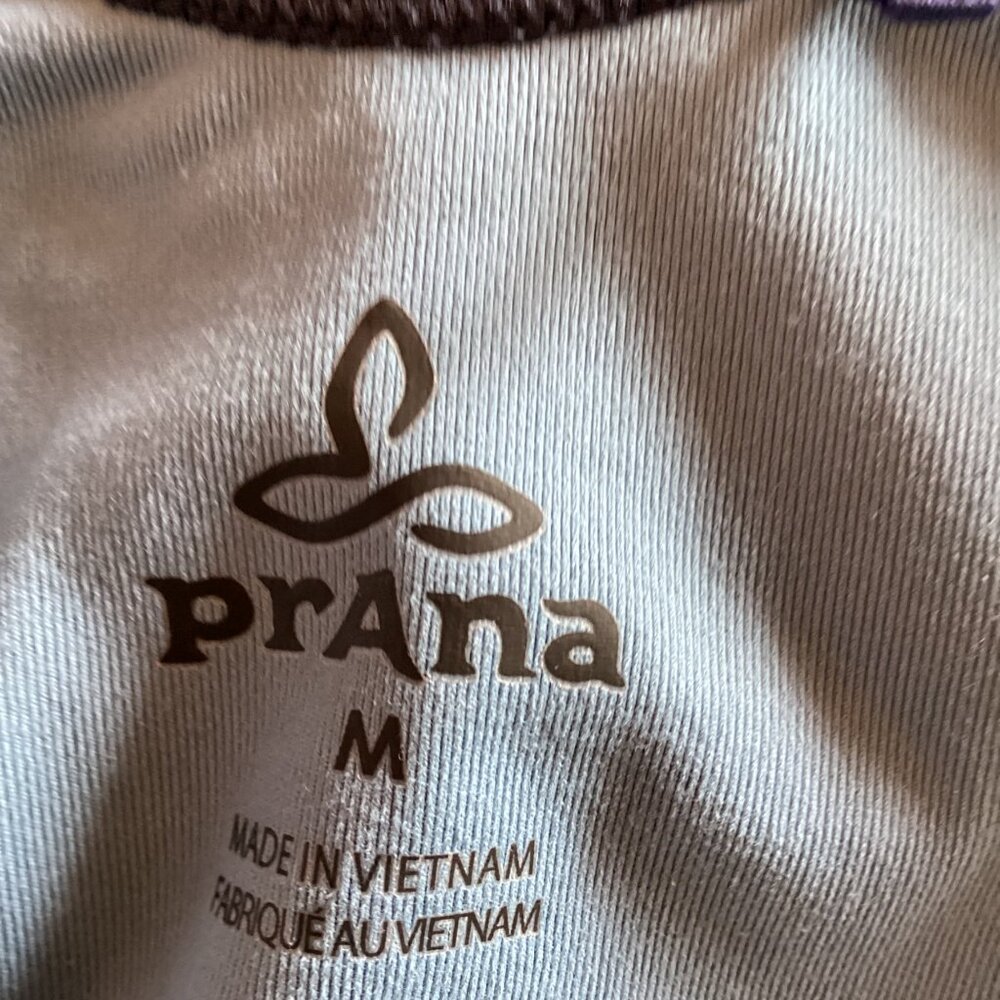 PrAna Tank Top Medium Navy Blue Athletic Yoga Cut Out‎ Back Stretch Yoga - Picture 2 of 6